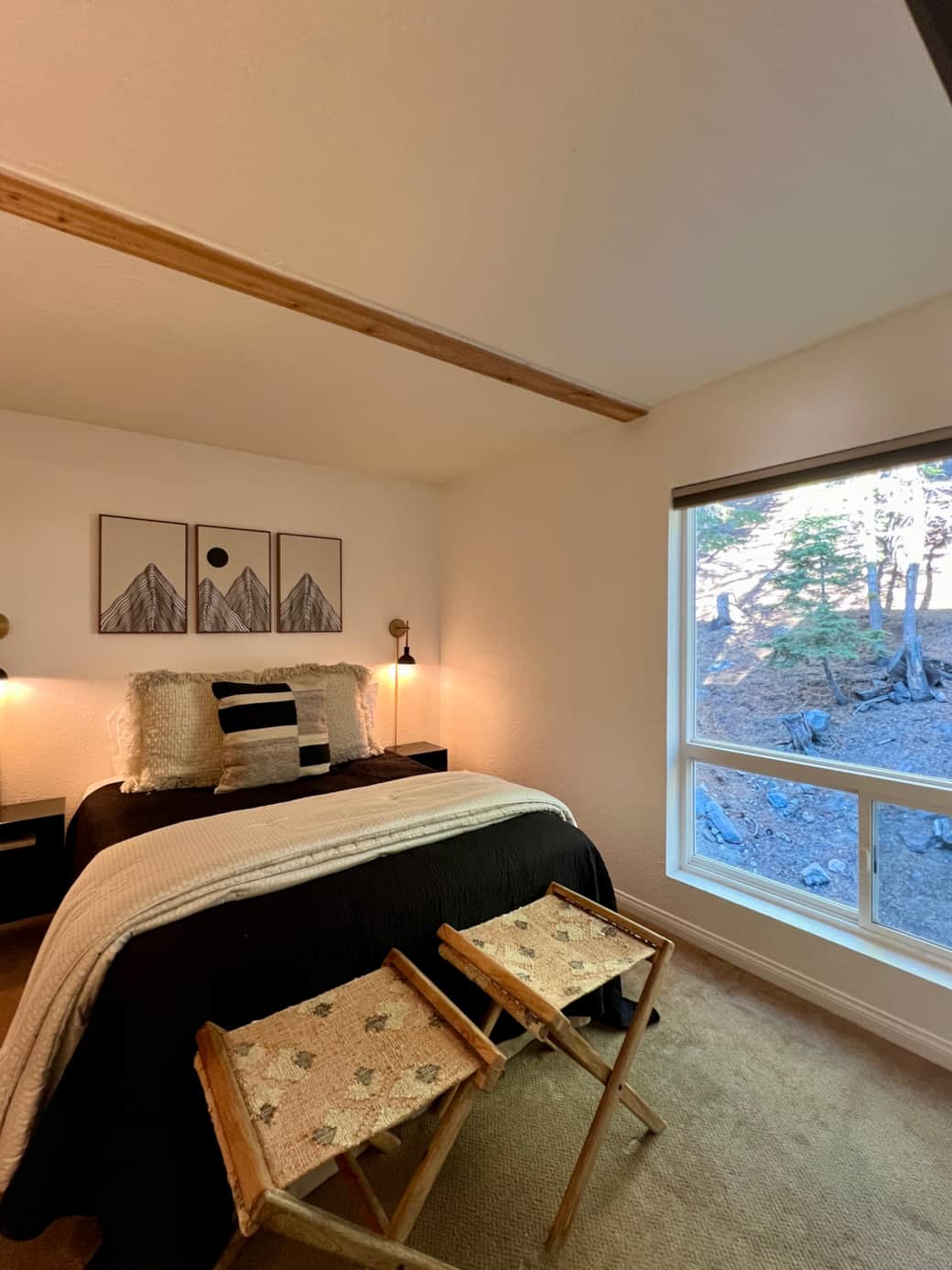 Downstairs Bedroom: Queen Bed and Window overlooking a private hillside