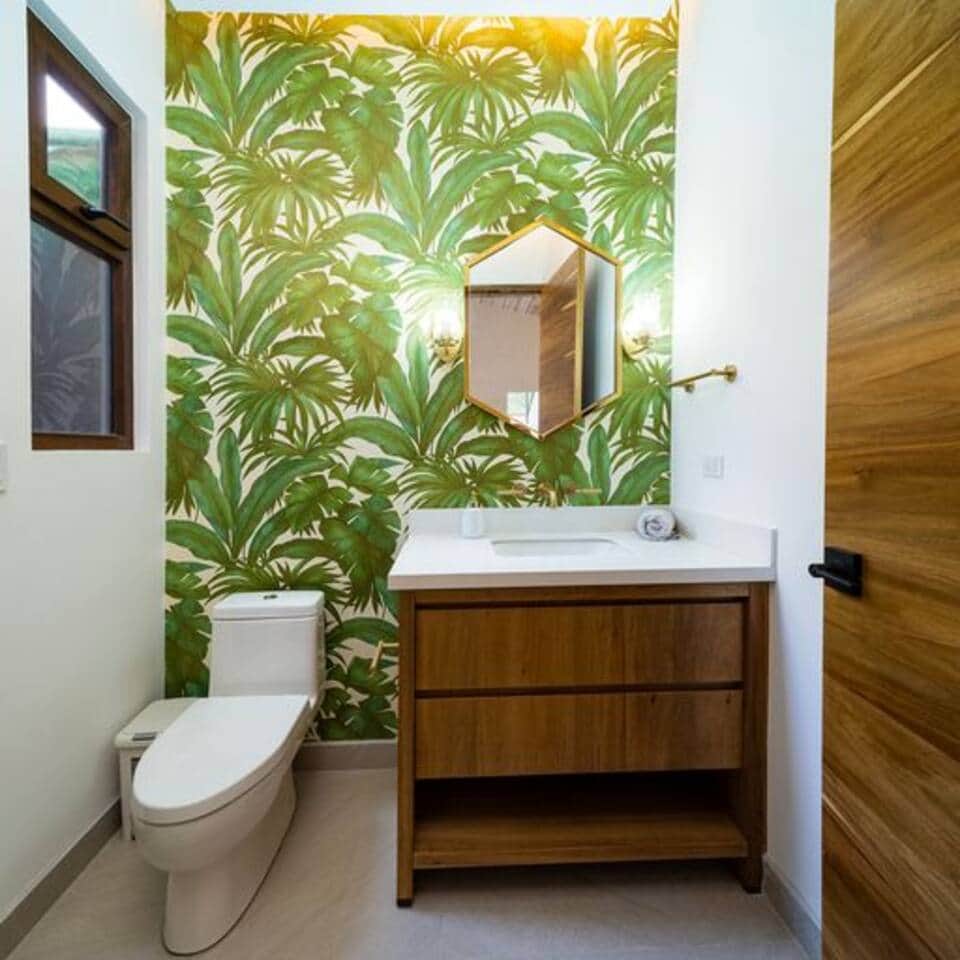 Powder room