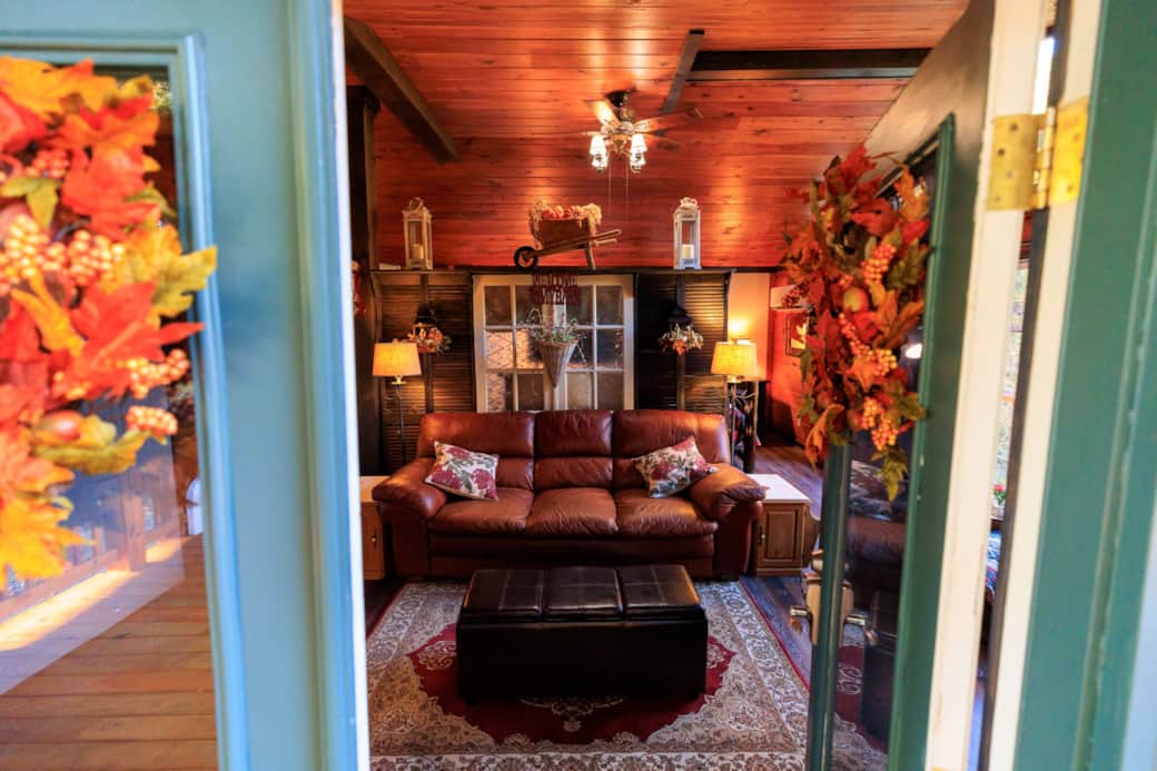 Entrance living room