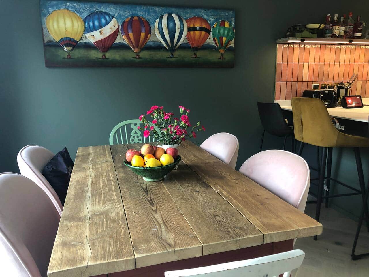 Dining table for 6 people