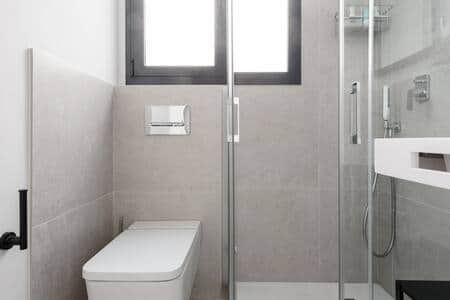 General use bathroom