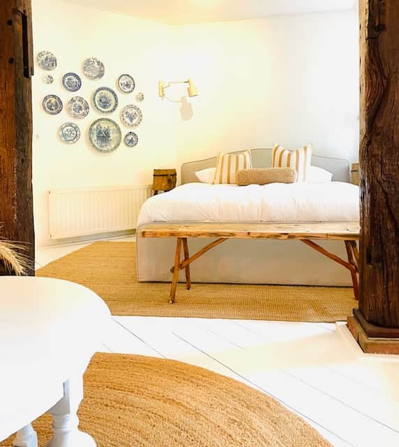WISPERHOF SUITE 1