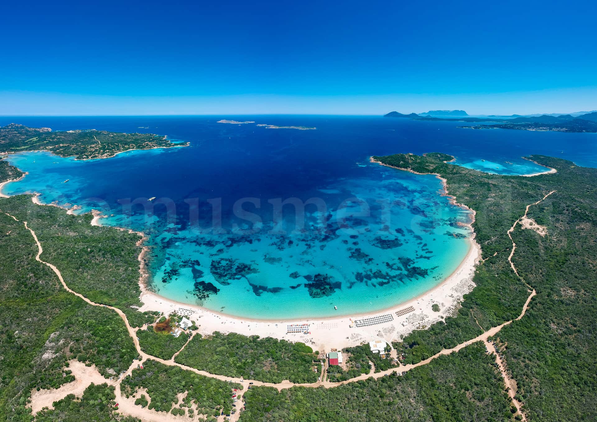 8. Spiaggia Liscia Ruja.jpg