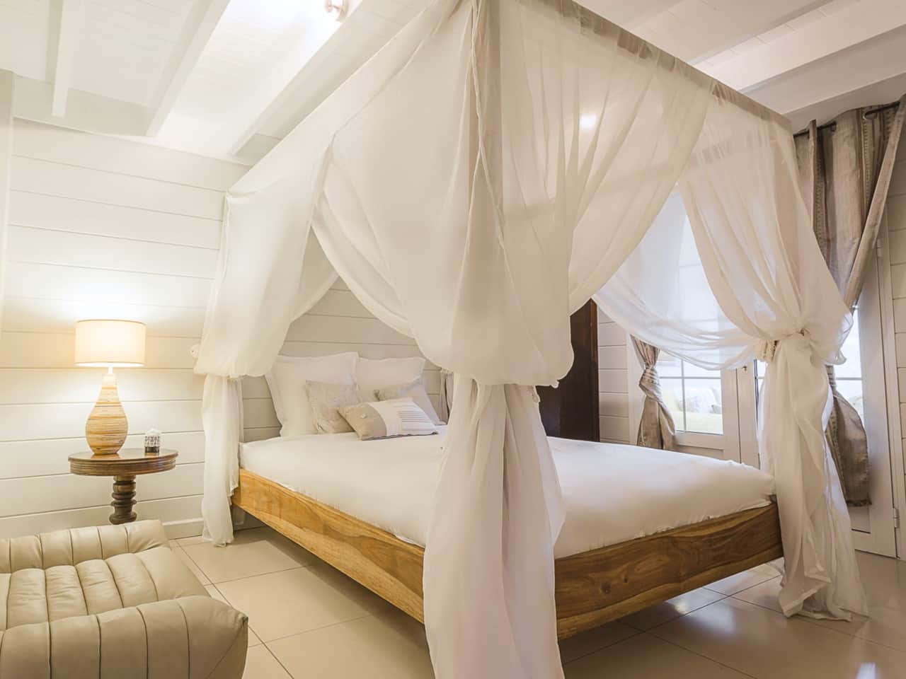Chambre double romantique au rez-de-chaussée