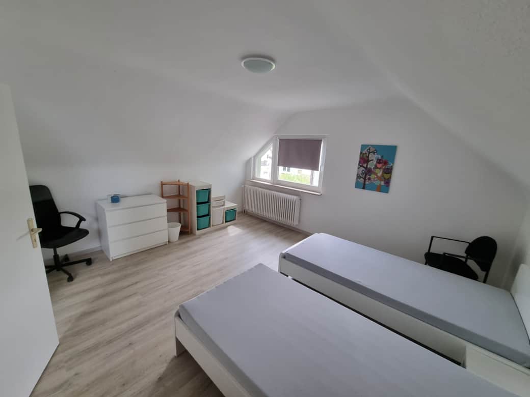 Kinderzimmer (2 Einzelbetten)
