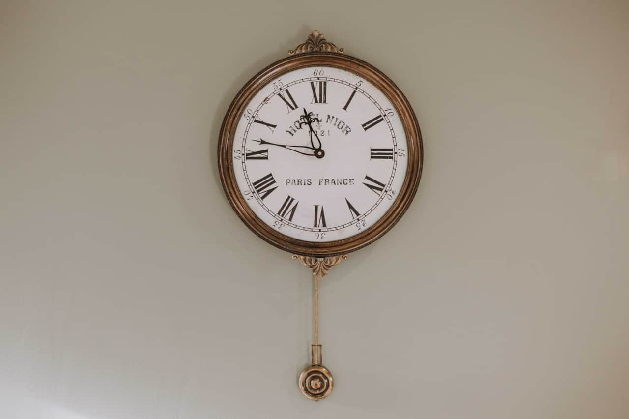 Tick Tock, come and stay with us at Pattys Barn