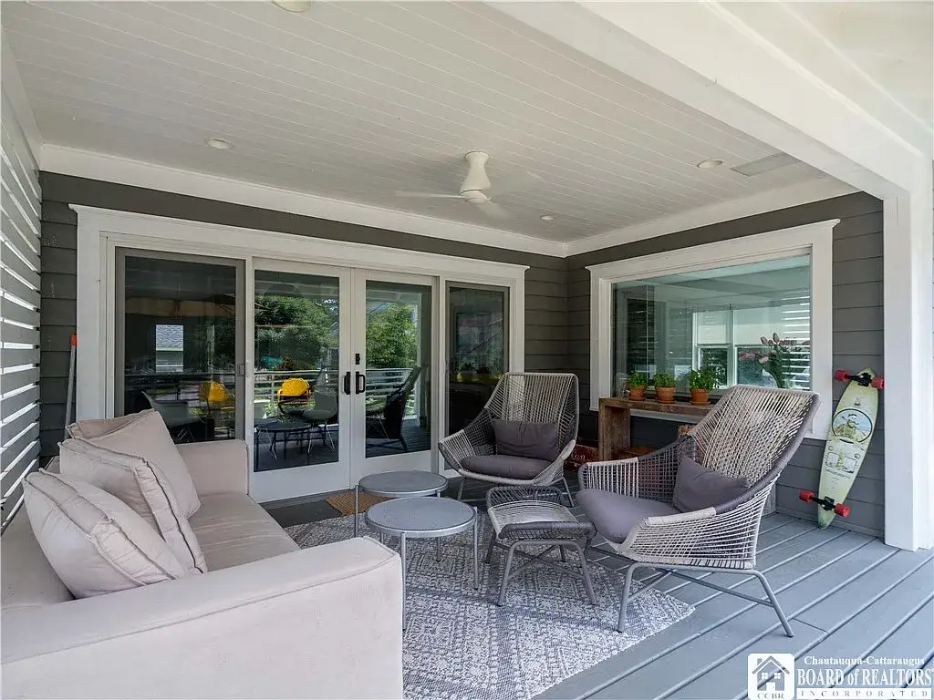 Outdoor lounge area/front porch