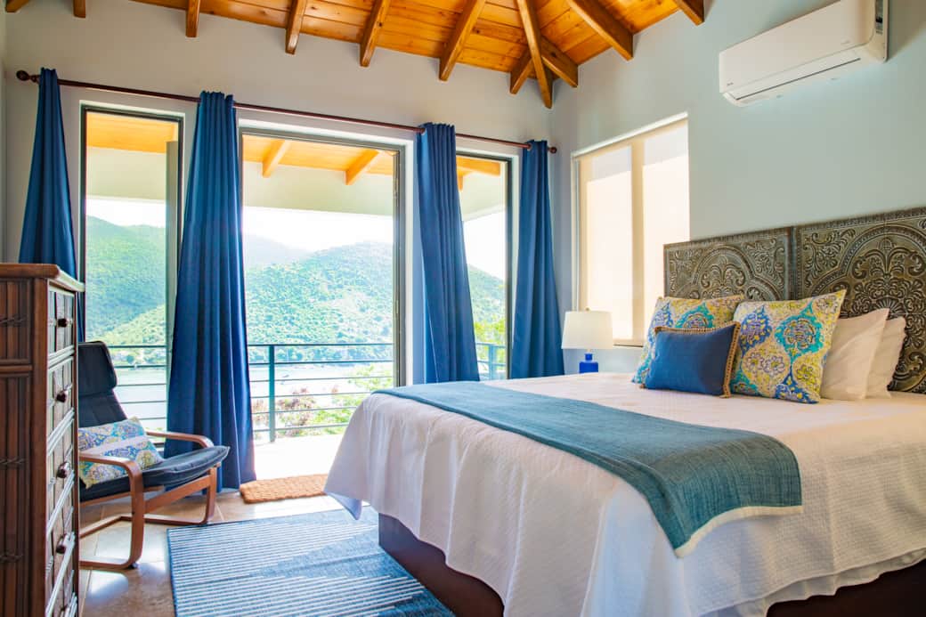Bay View Suite