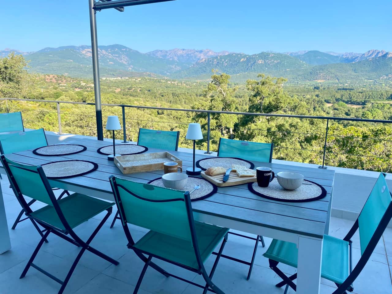 Outdoor dining area with pergola
