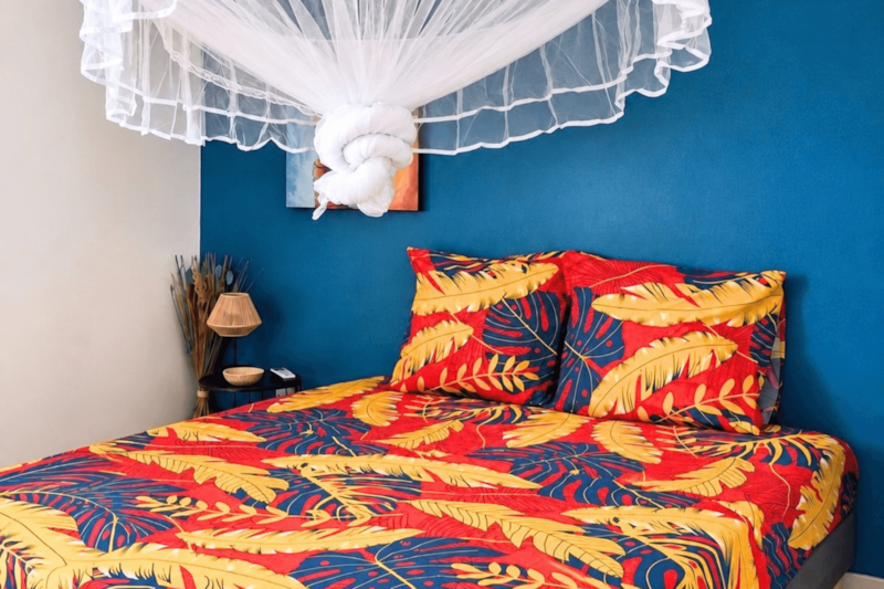 Troisième chambre climatisée avec rangements