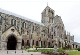 Abbatiale de la Sainte-Trinité