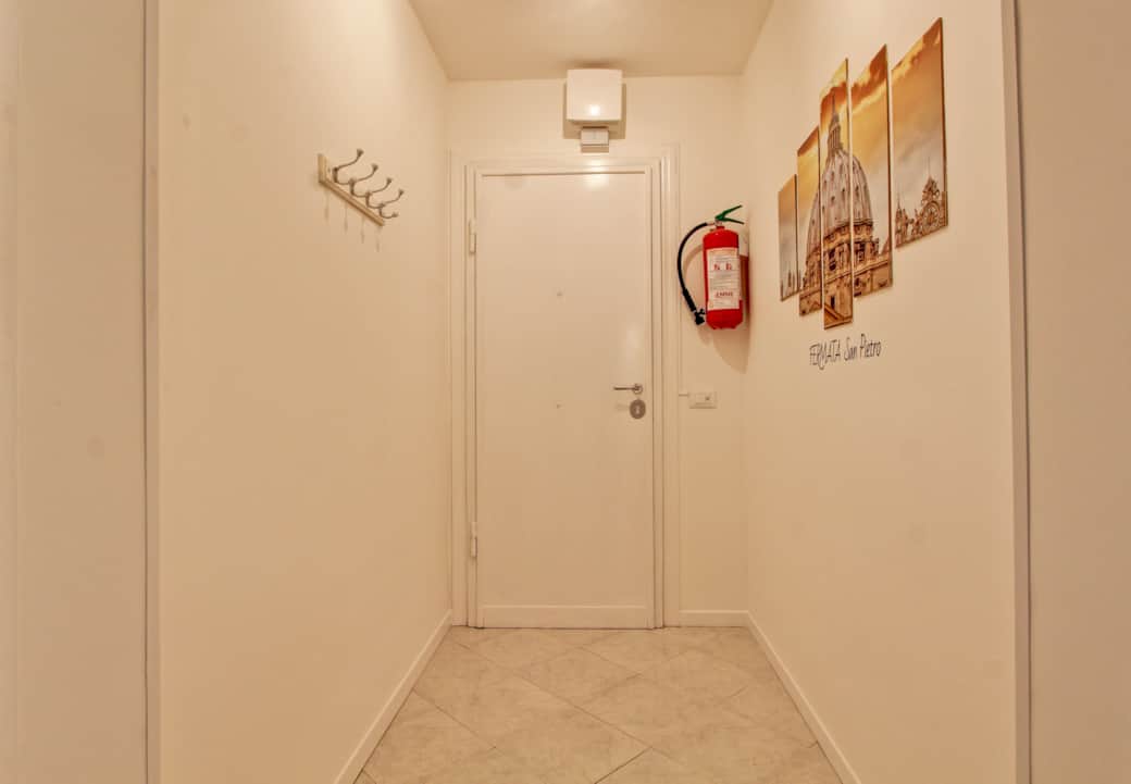 Entrata (2)