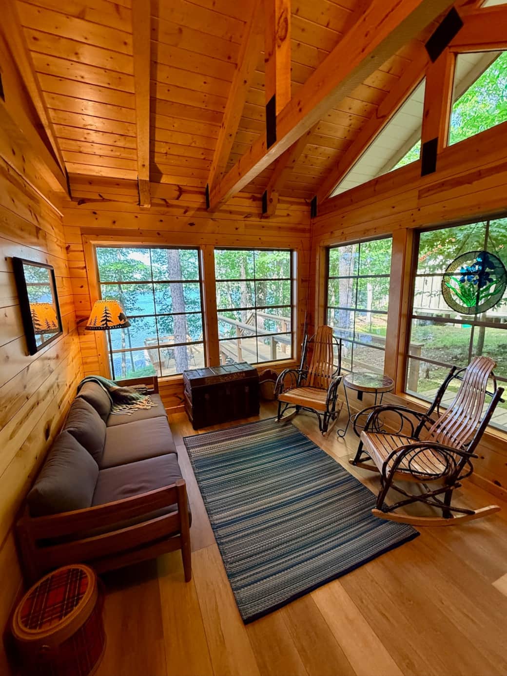 Enjoy morning coffee or a book in the relaxing sunroom ... or cold drinks from the mini fridge located in the room.  