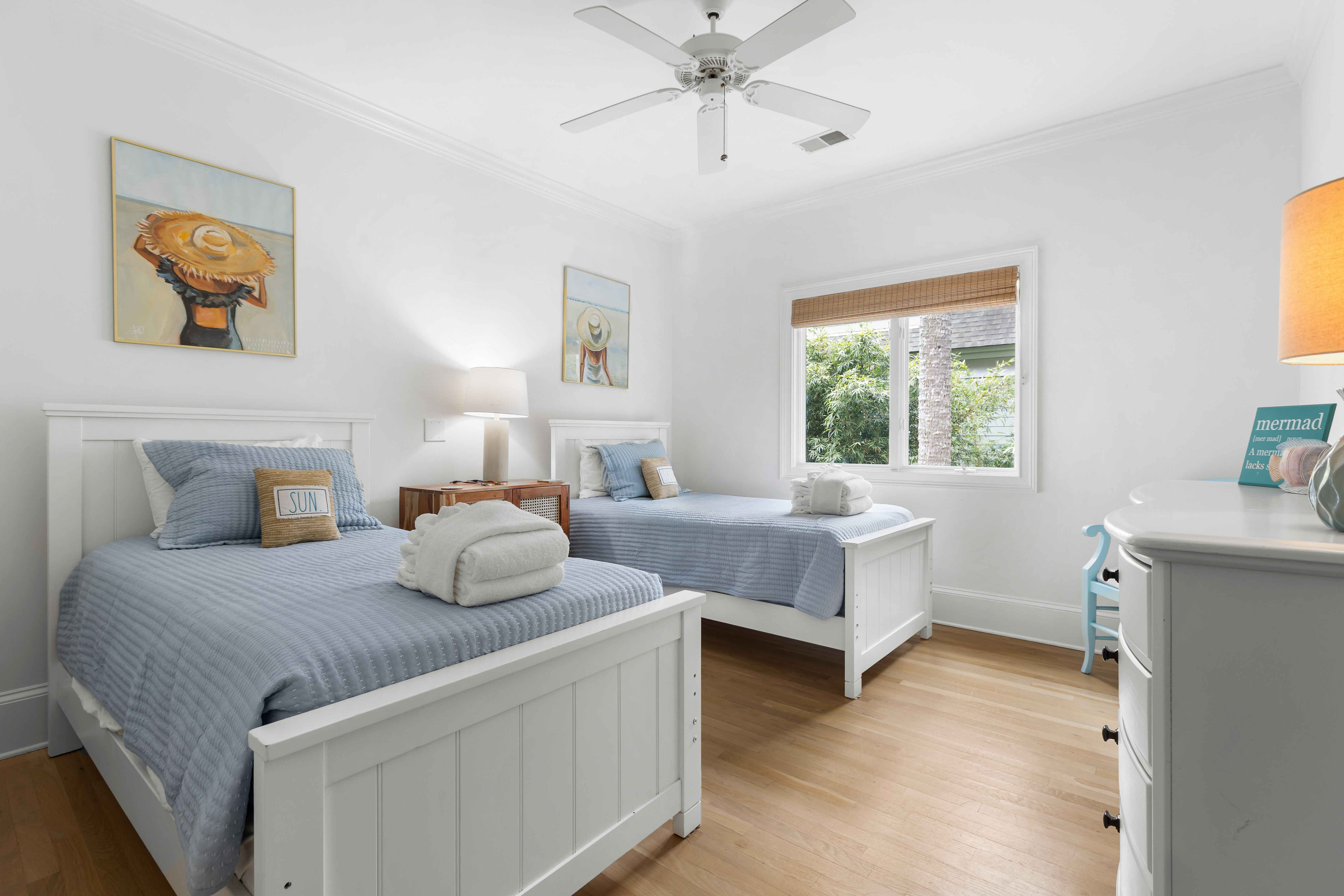 Twin Bedroom