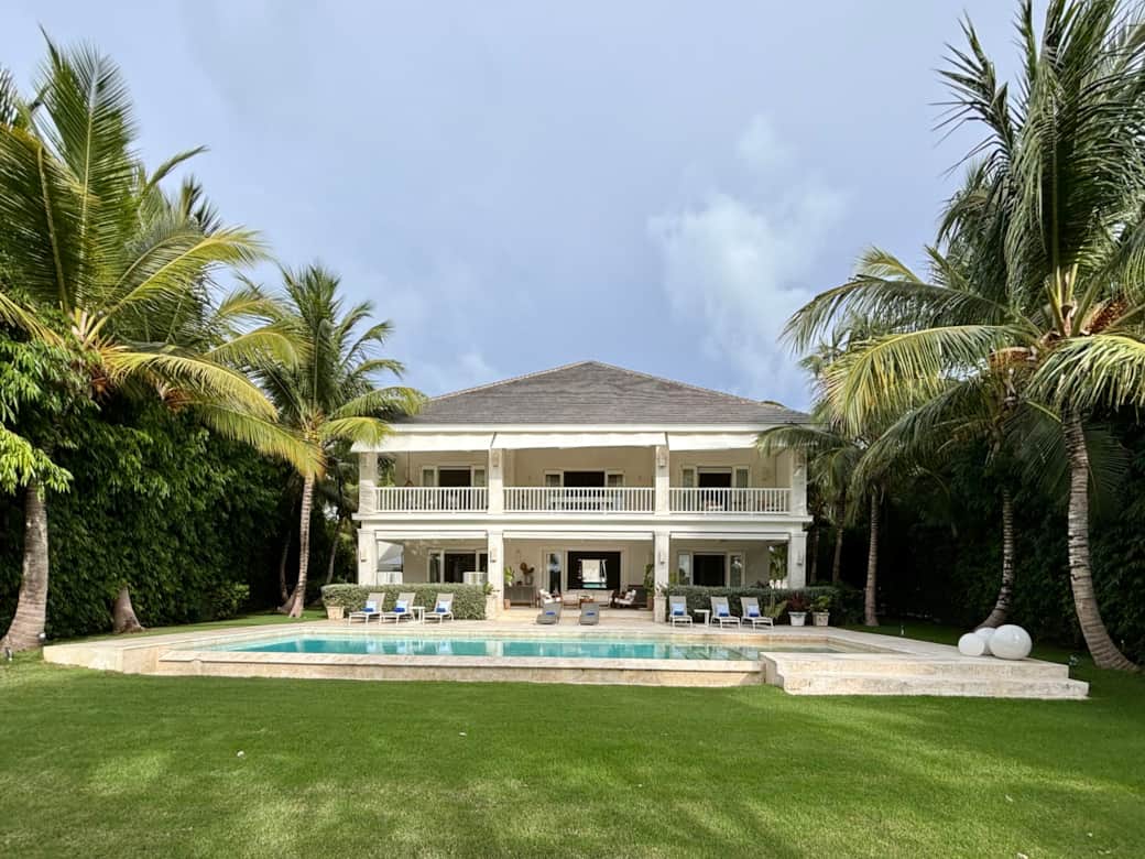 Exterior view Exterior view