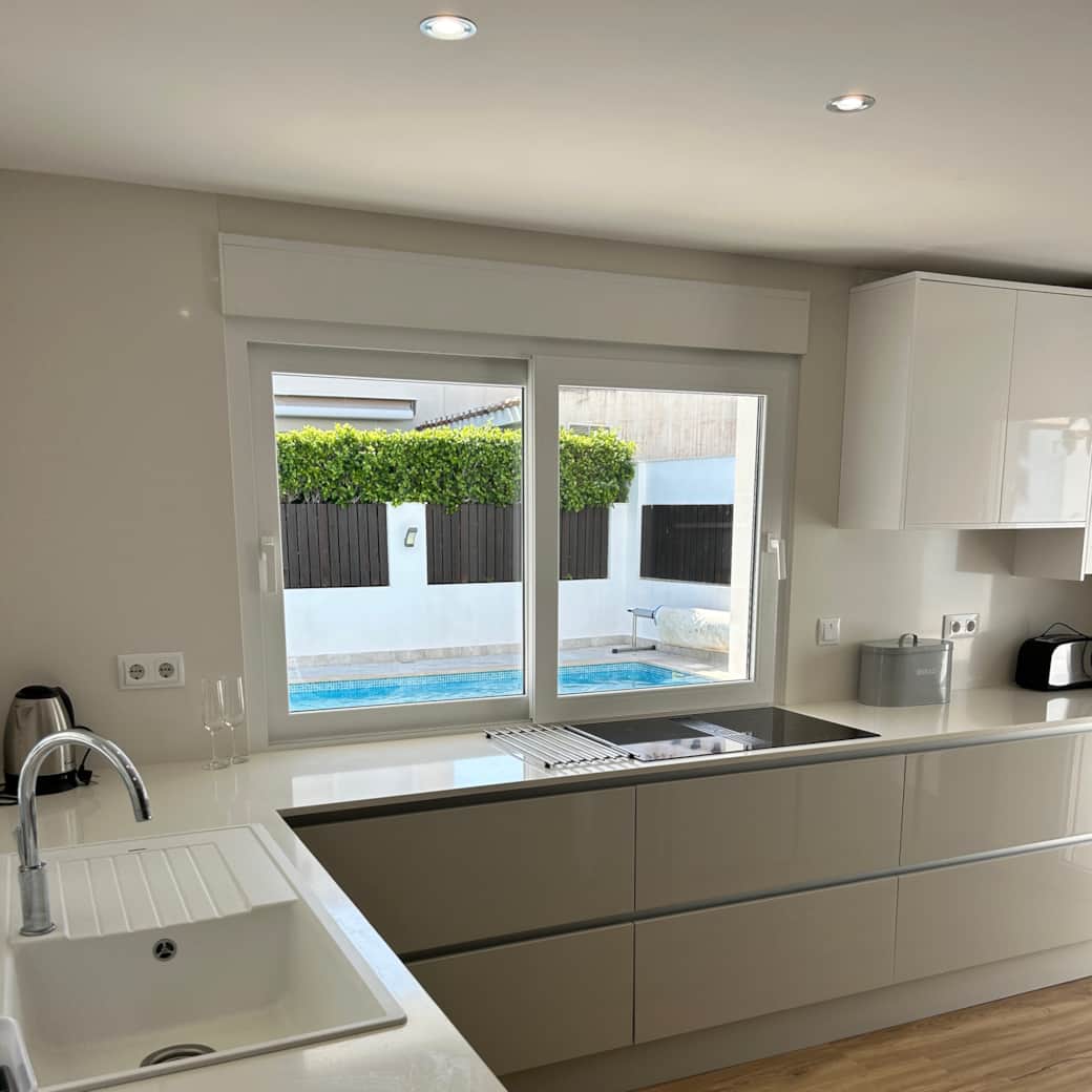 96D7EDC3 6781 4F3D 9E16 3EE76E5ED308 96D7EDC3 6781 4F3D 9E16 3EE76E5ED308