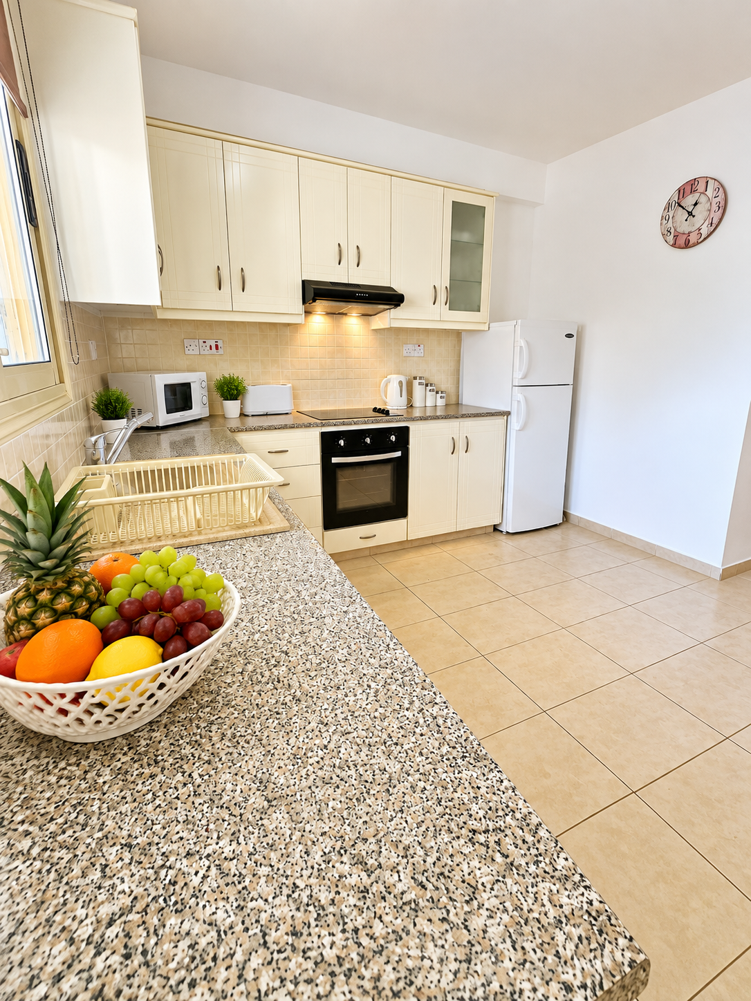 Spacious kitchen