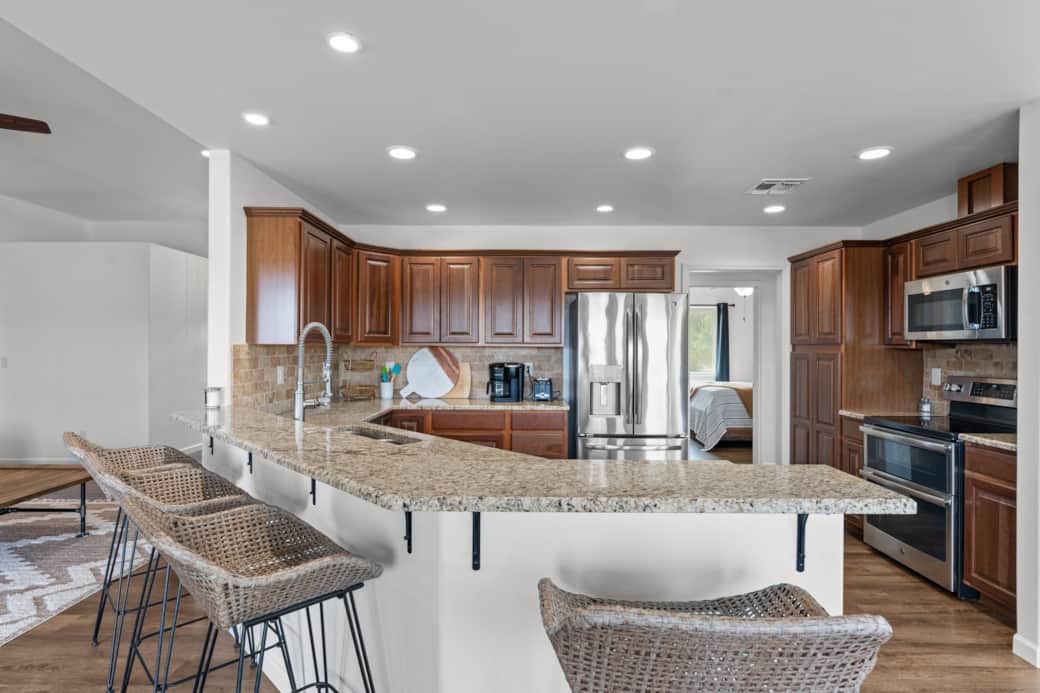 Kitchen with all the essentials Kitchen with all the essentials