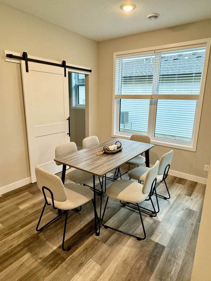 Dining area Dining area