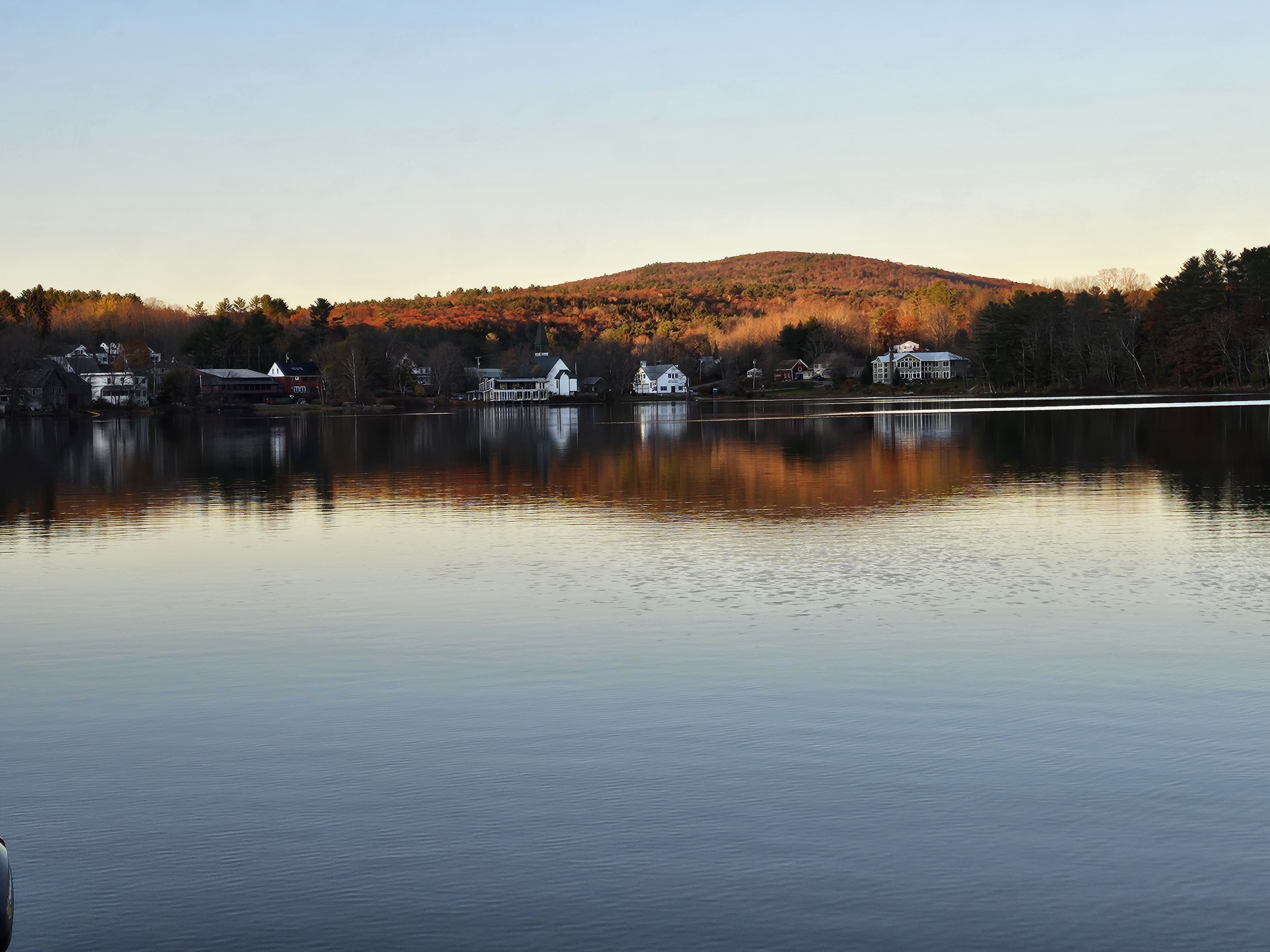 Fall sunset over Minnehonk Lake