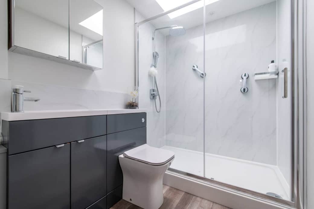 Bathroom 2