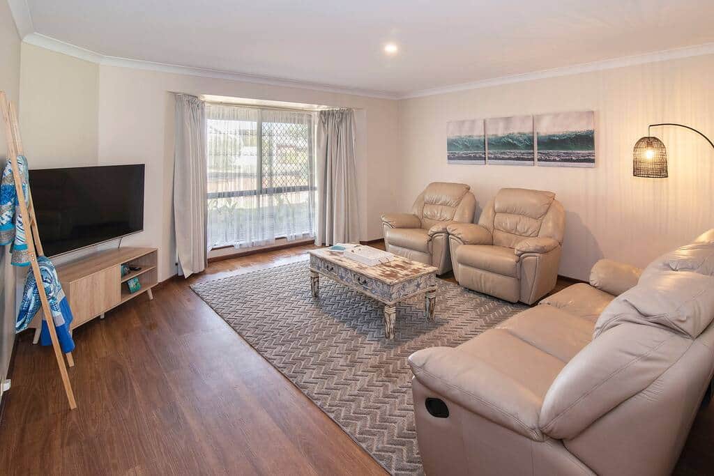 Front lounge room