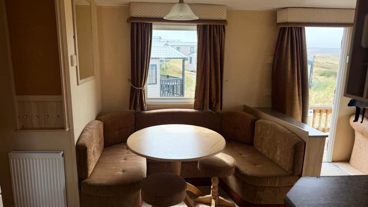 Dining Area 2