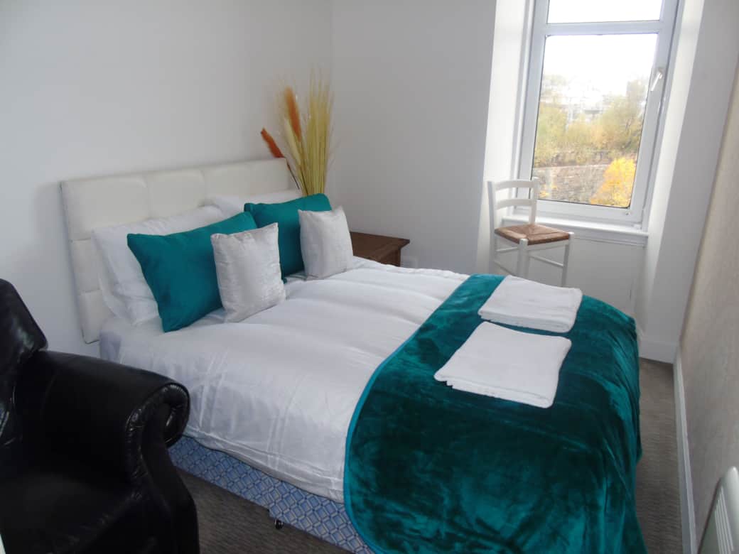Bedroom 1 (Double)
