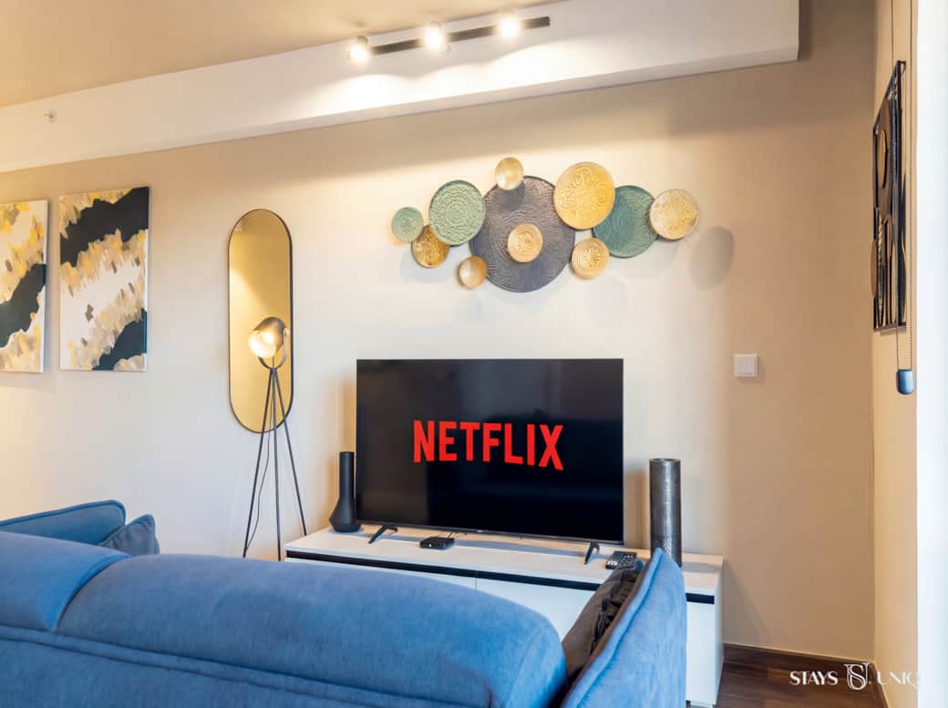 Livingroom with Smart TV Livingroom with Smart TV