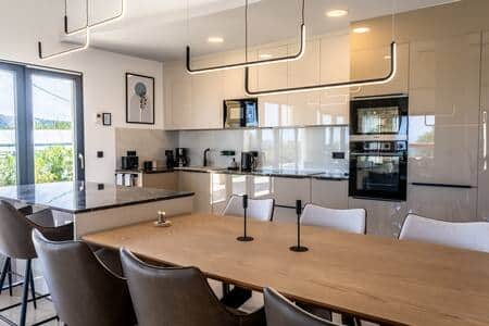Dining area and island