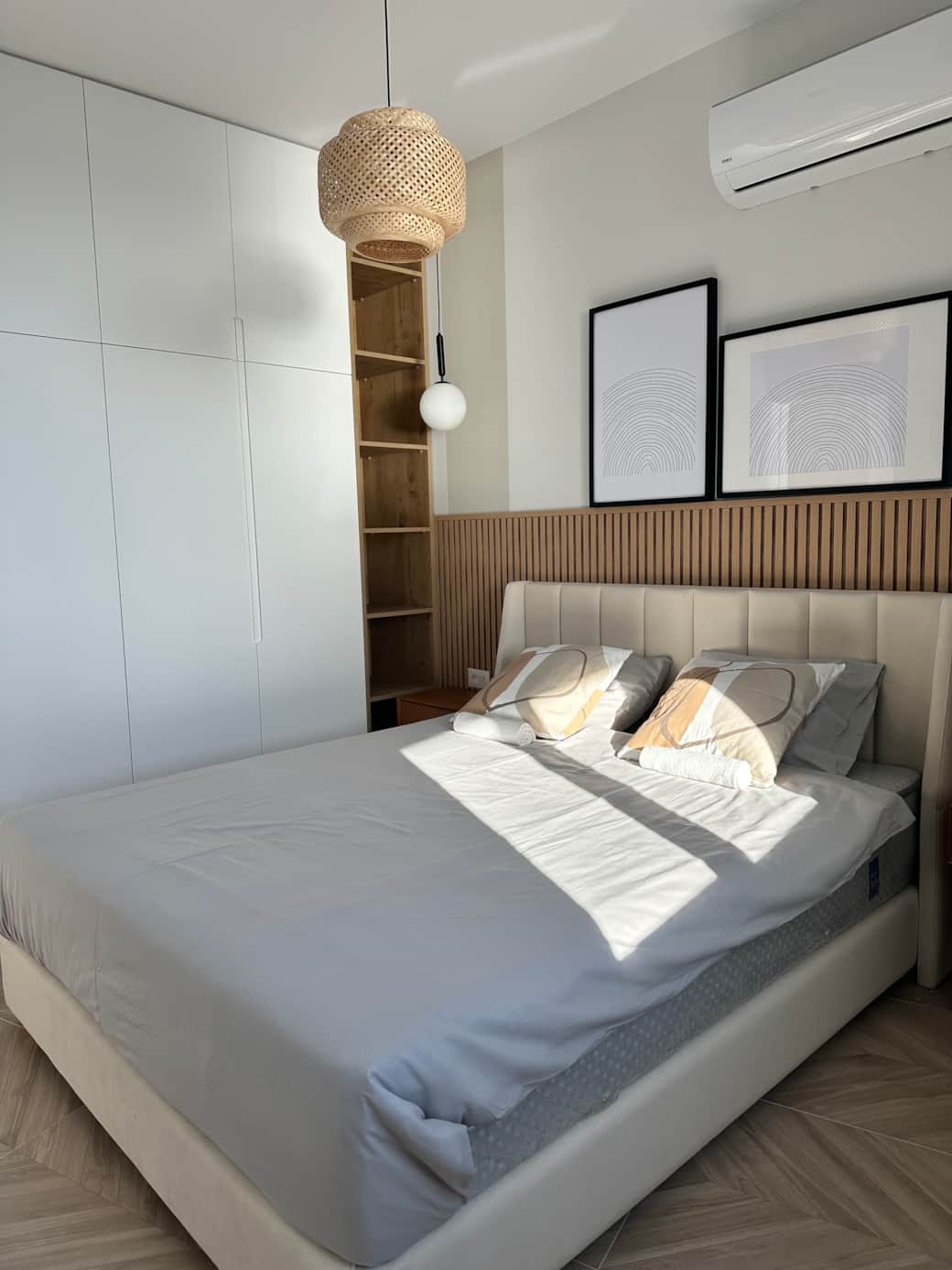 bedroom bedroom