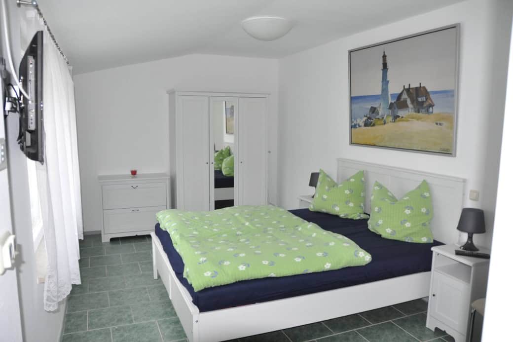 Schlafzimmer mit Rollladen