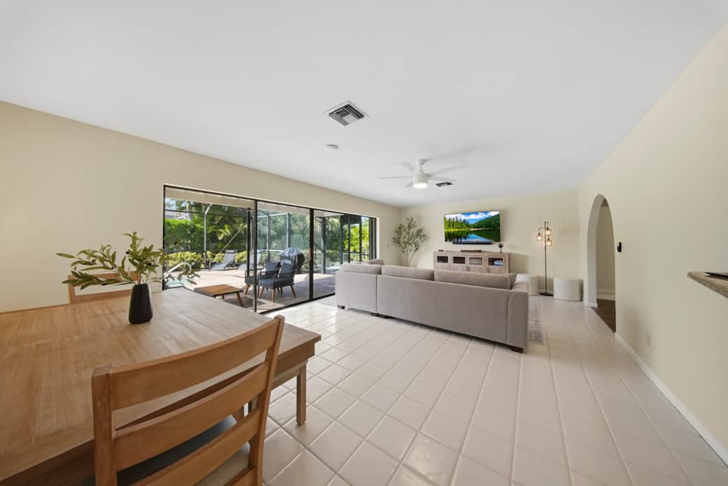 Family Room/Dining Room