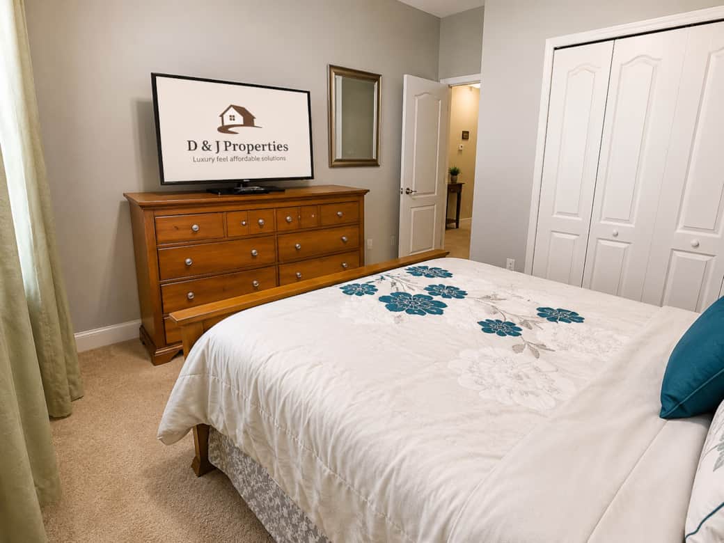 1st level Guest Bedroom
