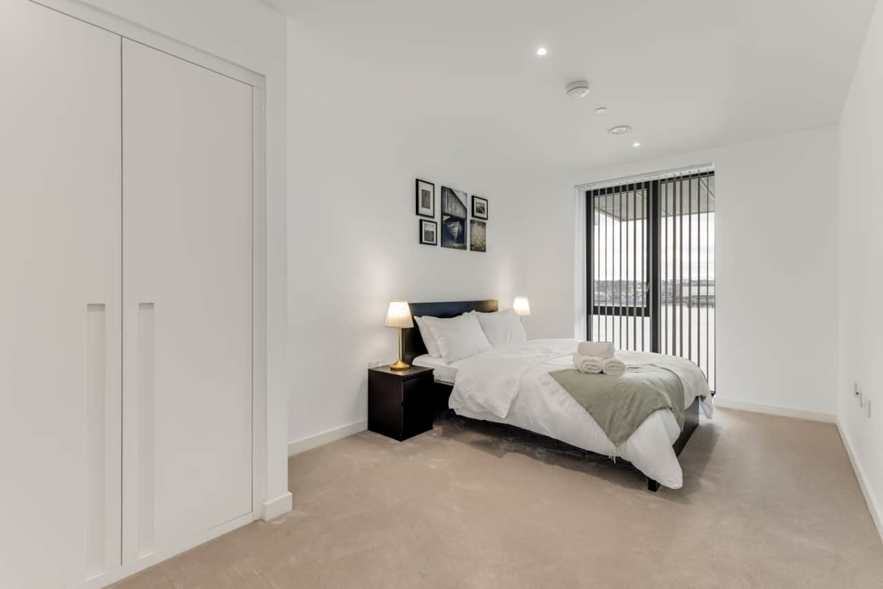 The Water - Luxury 2 Bed Apt