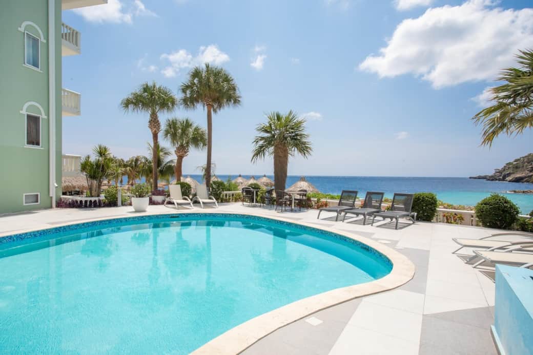 The swimming pool is only for guests of the Ocean Suites The swimming pool is only for guests of the Ocean Suites
