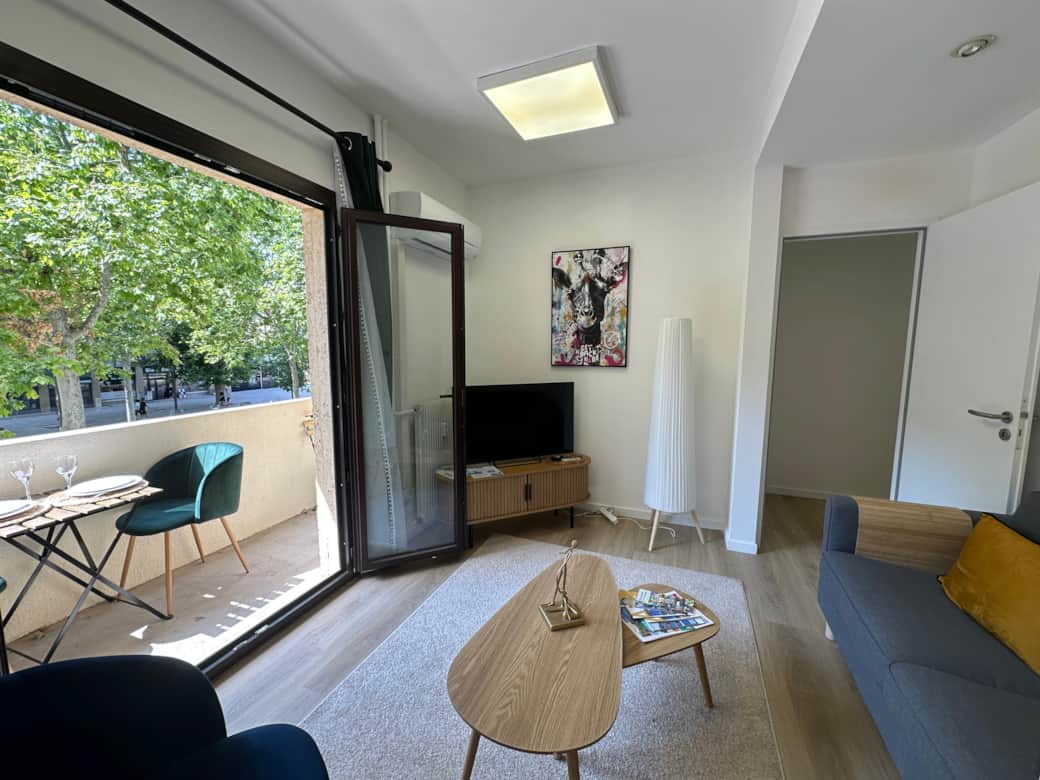 living room, terrace, sofa, TV, air conditioning, table