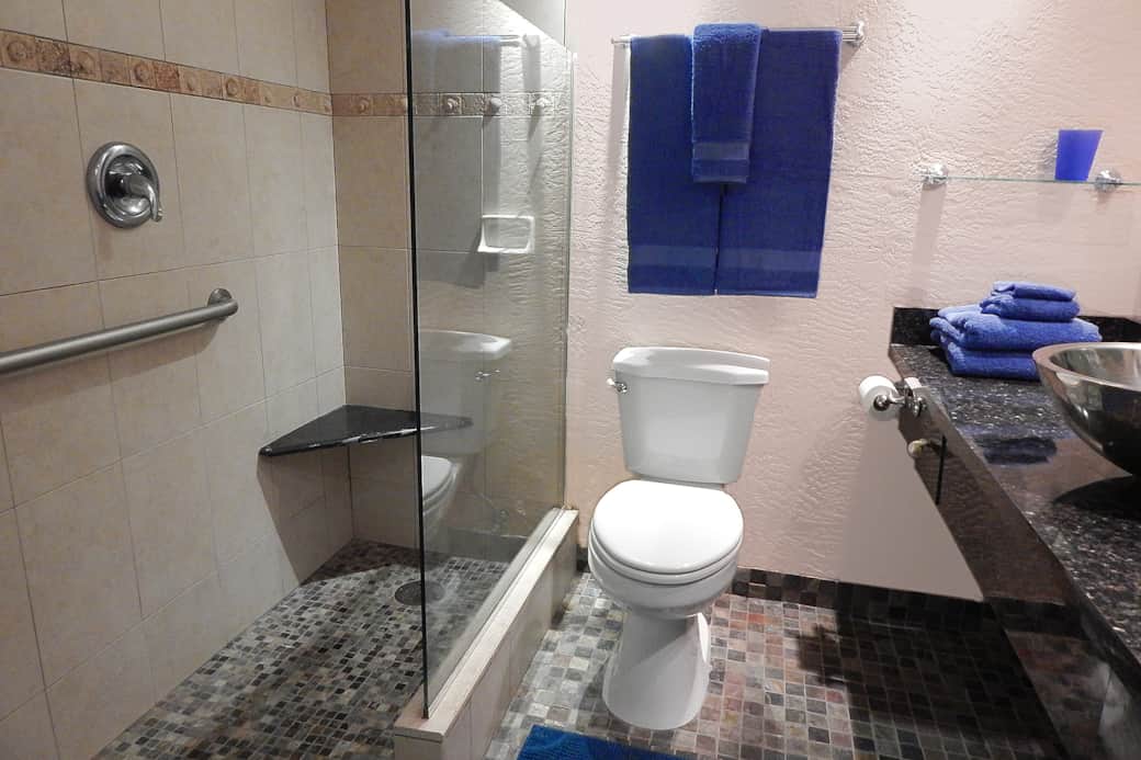28 - Bathroom