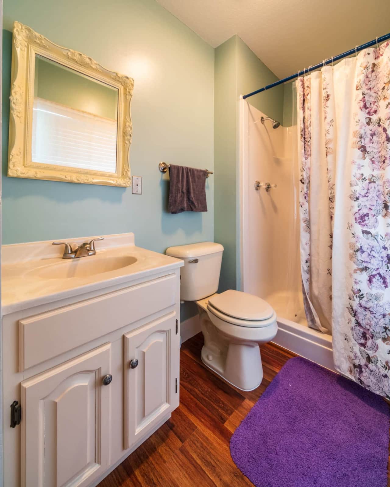 Suite 11 (Full Bed)