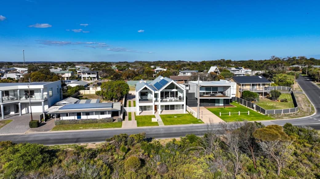 Image picker 6B03B35F 2B1C 4FE0 837B 3B45797D396F 43243 0000188E7940AB9D