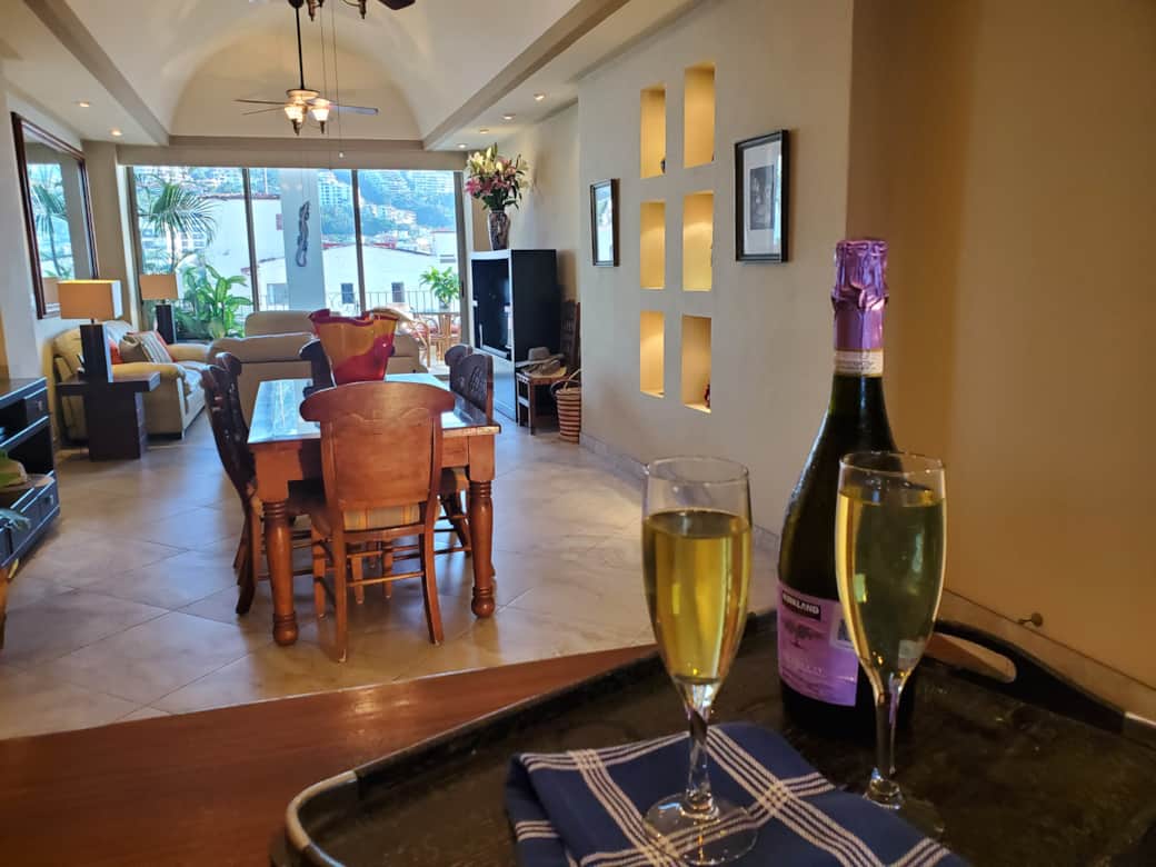 Dining/Living
