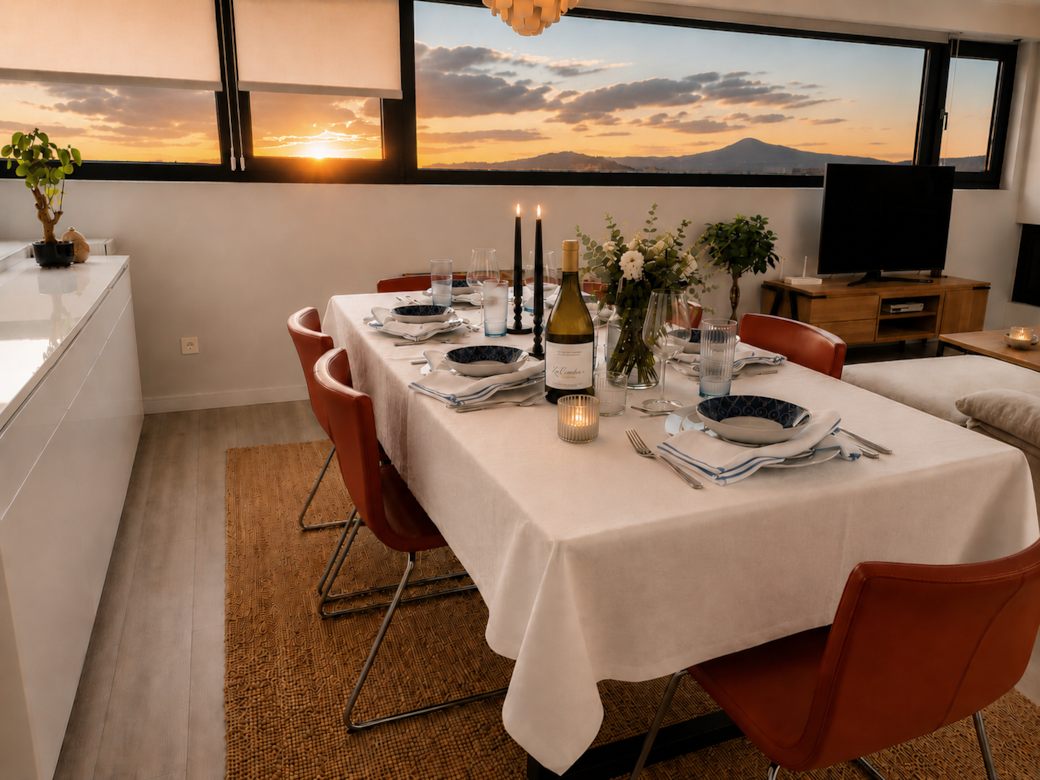 Comedor mesa puesta