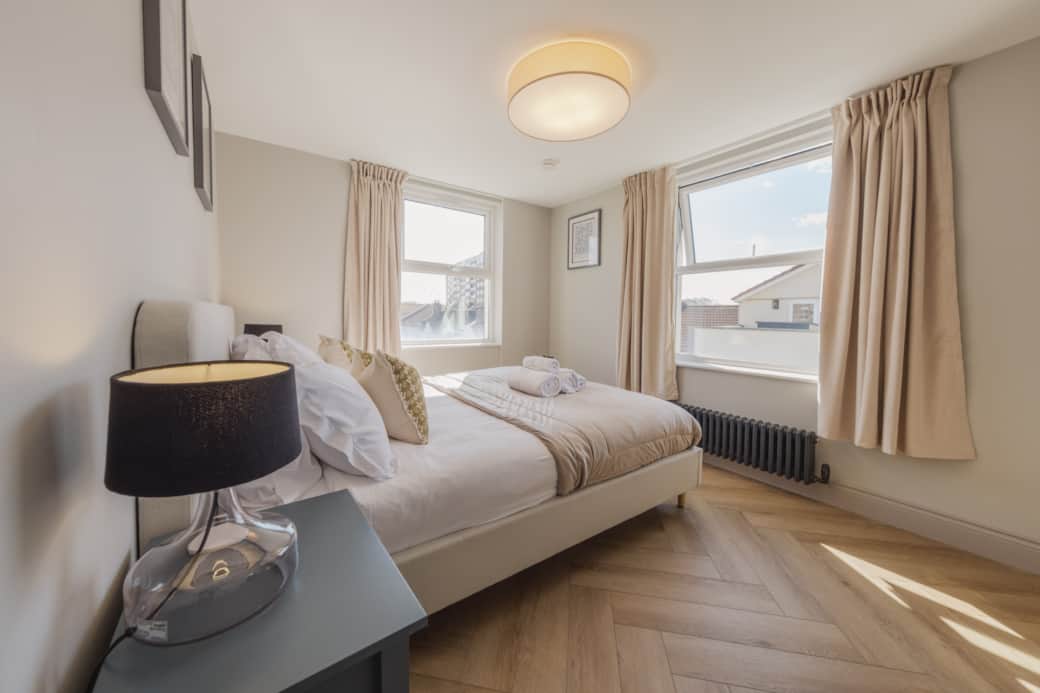 Riverside - Top Floor © Olivier Burnside 2026-32