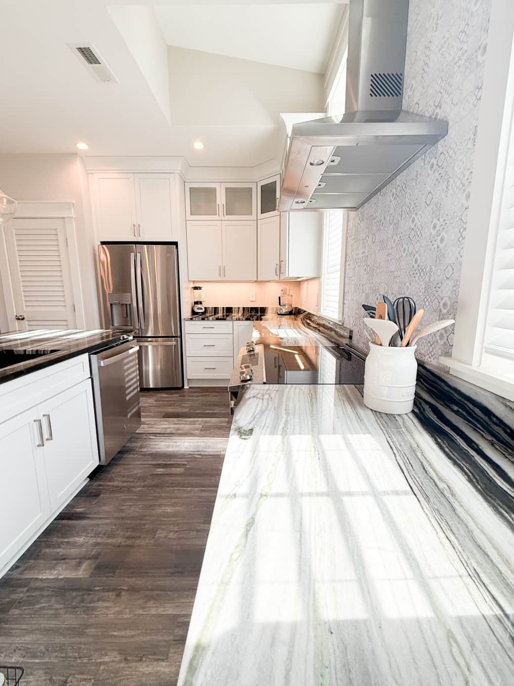 That house kitchen counter