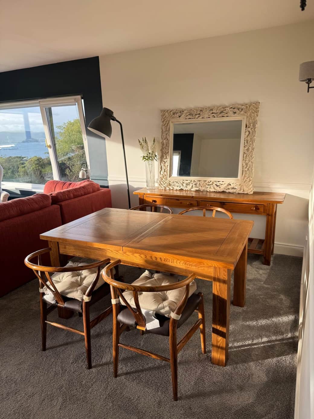 Dining Area Dining Area