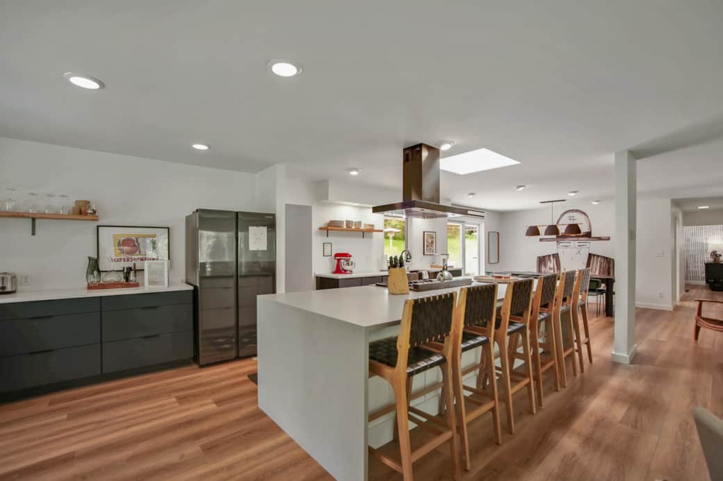 Fully stocked kitchen. 