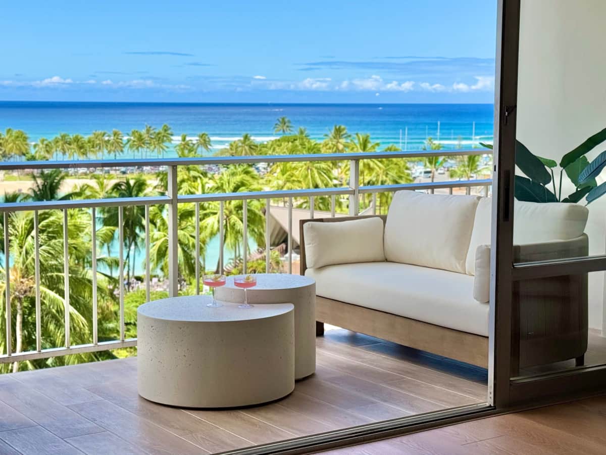 Photo inspiration: Fresh Look at Wake Up To Waves Oceanview Retreat Car Available