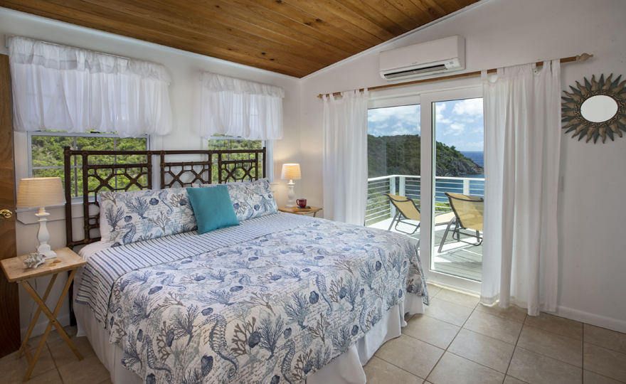 Upper Level 2 Twin Bedroom Made as a King (shown)