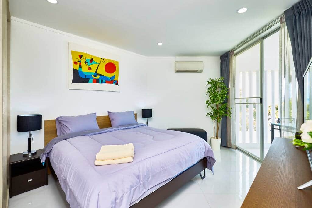 The bedroom 3 with terrace and air conditionner