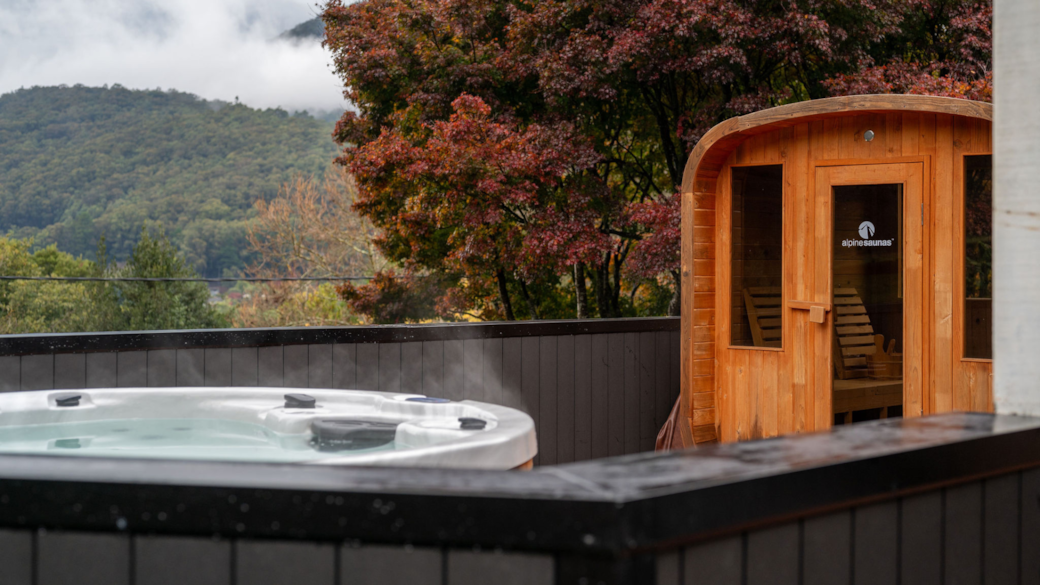 Trailstone Sanctuary - Sauna and Spa